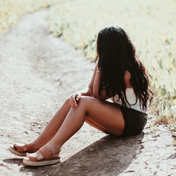 Meet your Posher, Alessa - Picture 1 of 1